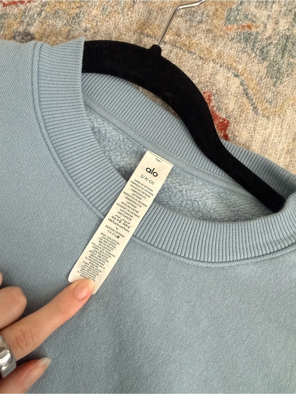 ALO Yoga Women's Sky Blue Cropped Crewneck Sweatshirt